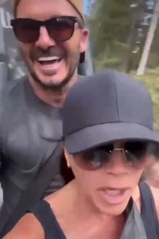    Виктория и Дэвид Бекхэм на американских горках Соцсети Виктории Бекхэм