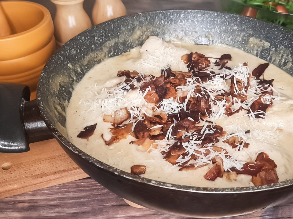 Курица с чесноком 