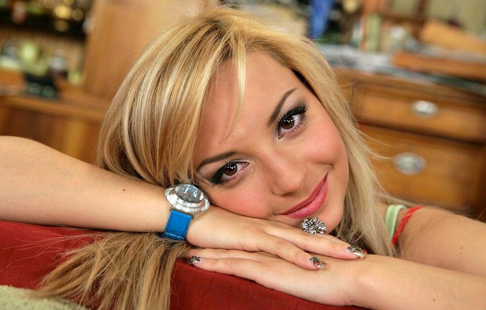 Фактически, единственная крупная кинороль Дарьи Дмитриевны - Светка Букина, она же, русская Келли Банди. Фото из интернета