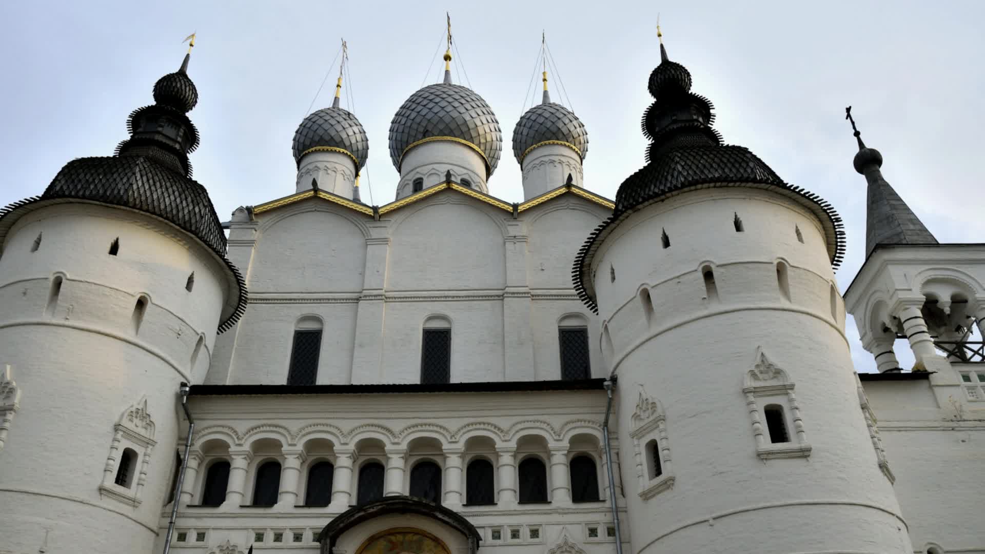 Ростов Великий - кремль. Очищающий колокольный звон.