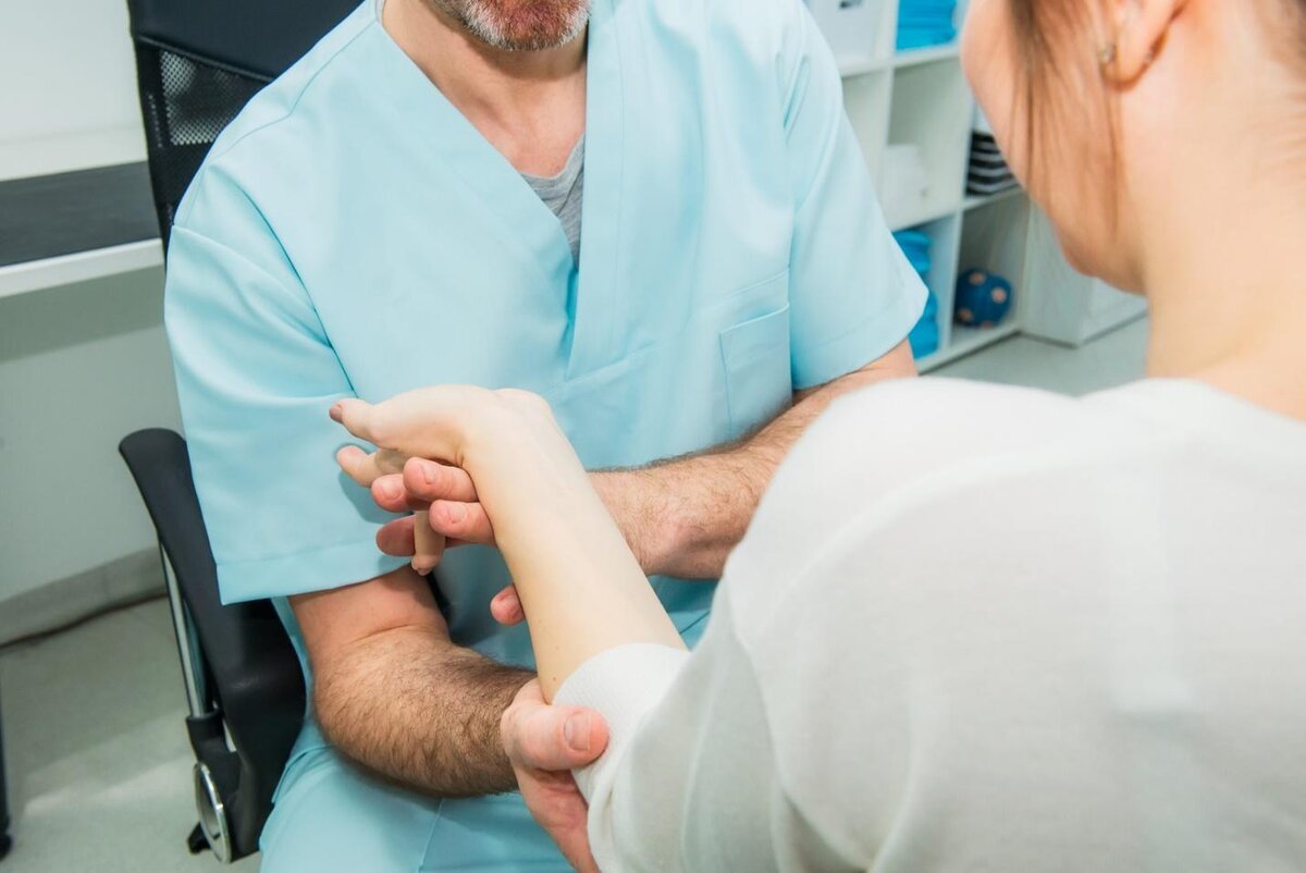 Medicii au spus de ce afectarea nervului periferic este periculoasă și cum să se observe la timp