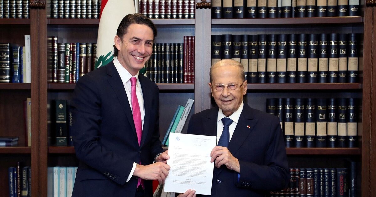 Американский представитель Амос Хохштейн и президент Ливана Мишель Аун (Фото: AFP )