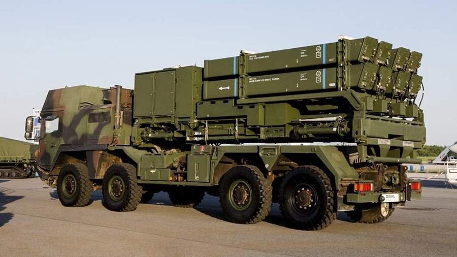 ЗРК IRIS-T SLM