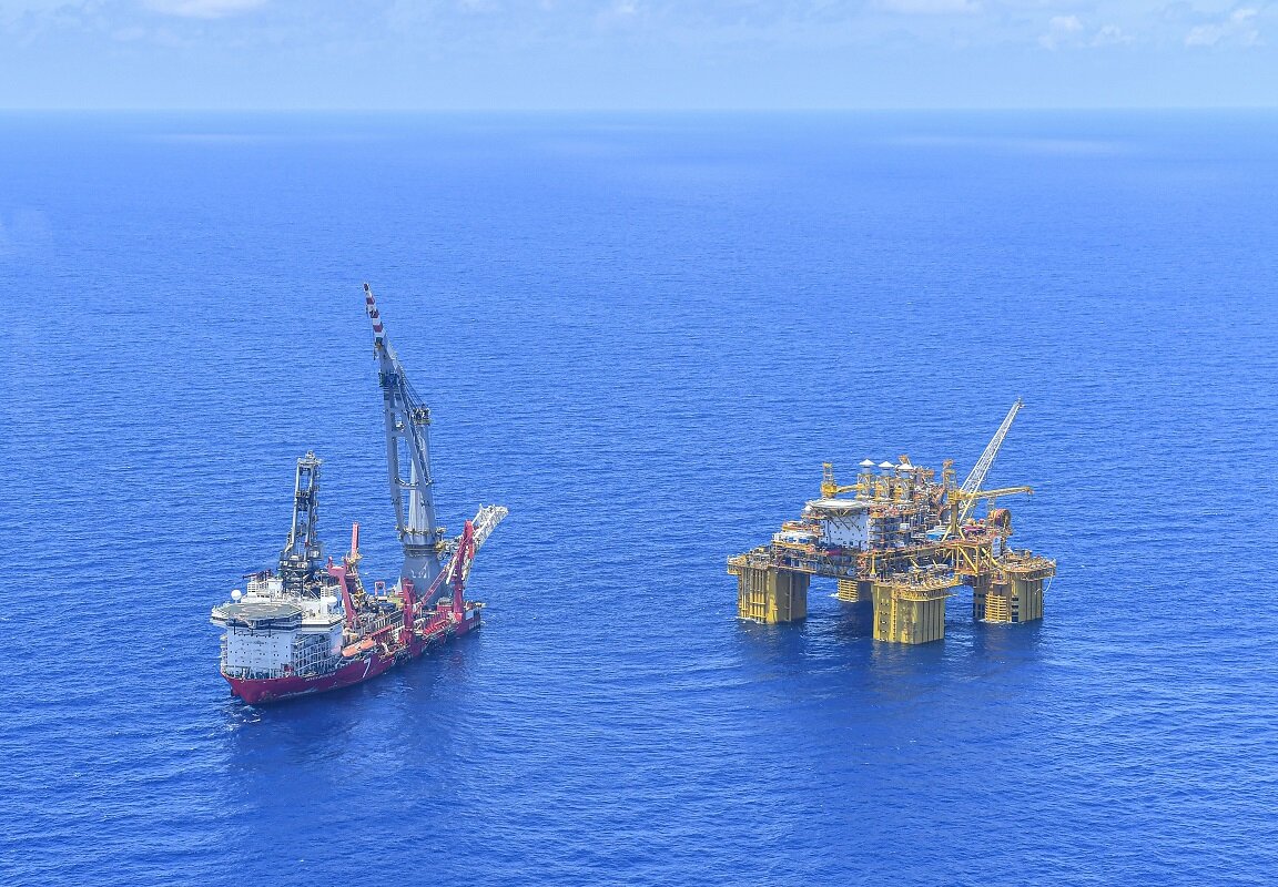 Россия не будет поставлять нефть и газ за рубеж в случае введения потолка цен на энергоресурсы.  Фото: Фото: Pu Xiaoxu / XinHua / globallookpress.com