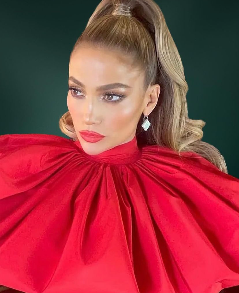     Дженнифер Лопес