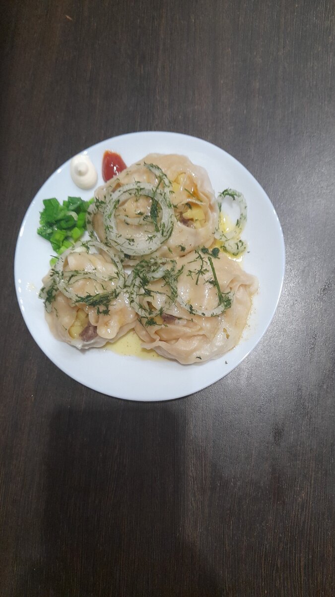 Манты пальчики оближешь.