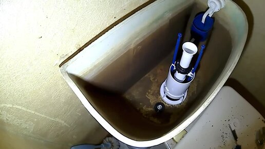 Замена и настройка арматуры в смывном бачке на унитазе! Ручка ...