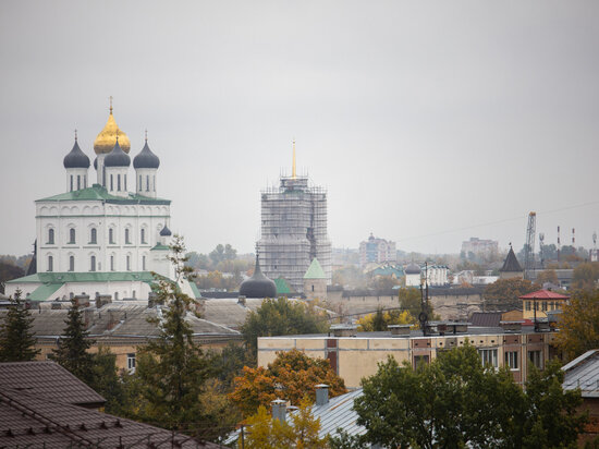     Пасмурная погода с небольшим дождем ожидается в Псковской области 8 ноября / Александр Елисеев