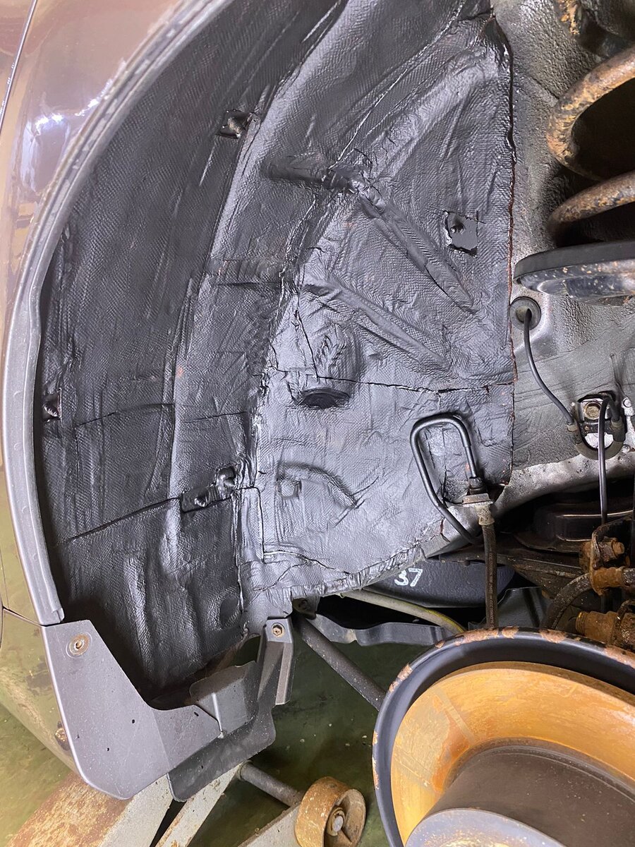 Шумоизоляция арок в автомобиля Toyota Camry. Как правильно делать ...