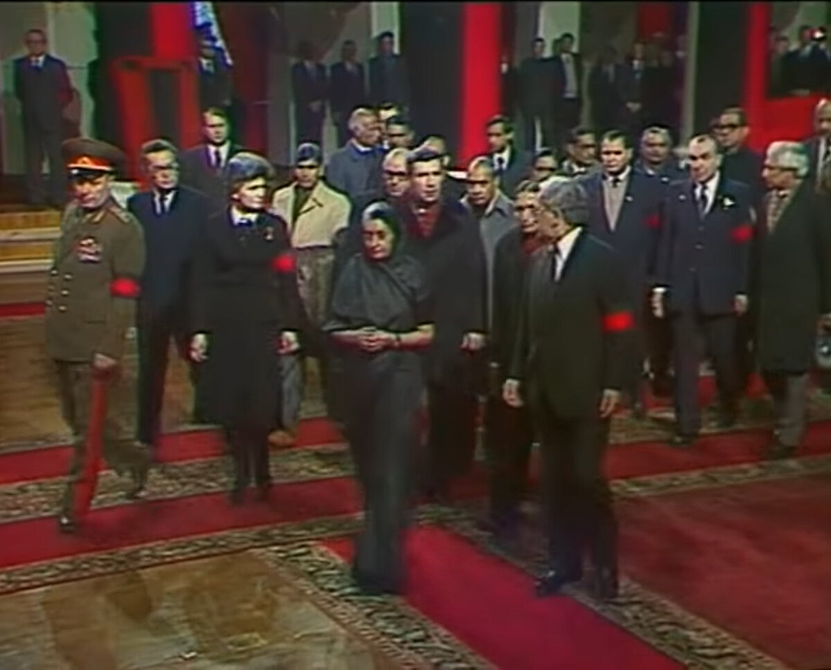 похороны брежневой видео. похороны брежневой видео. похороны брежневой видео. похороны леонида ильича брежнева. 15 ноября 1982 похороны брежнева.