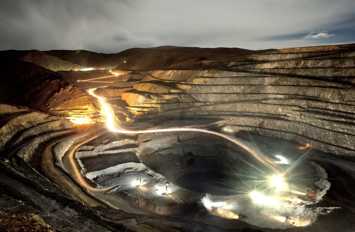 Горнодобывающая промышленность Мексики. Добыча полезных ископаемых. Серебряные Рудники. Железный рудник.