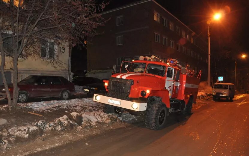    Мужчина и женщина получили сильные ожоги при пожаре в Удмуртии