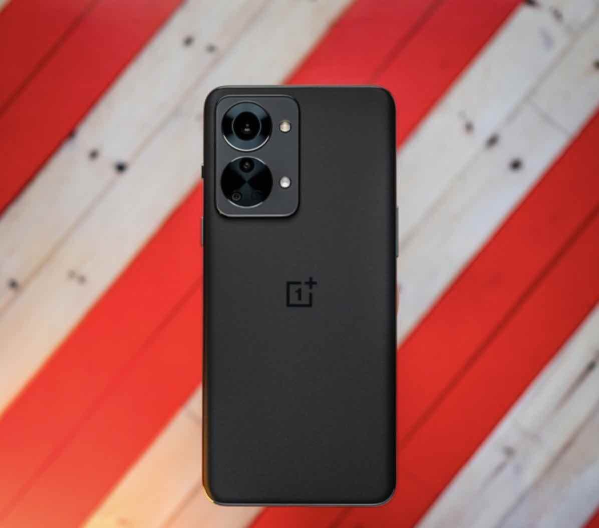 Вызывающий дежавю OnePlus Nord 2T | За три моря с тремя гаджетами | Дзен