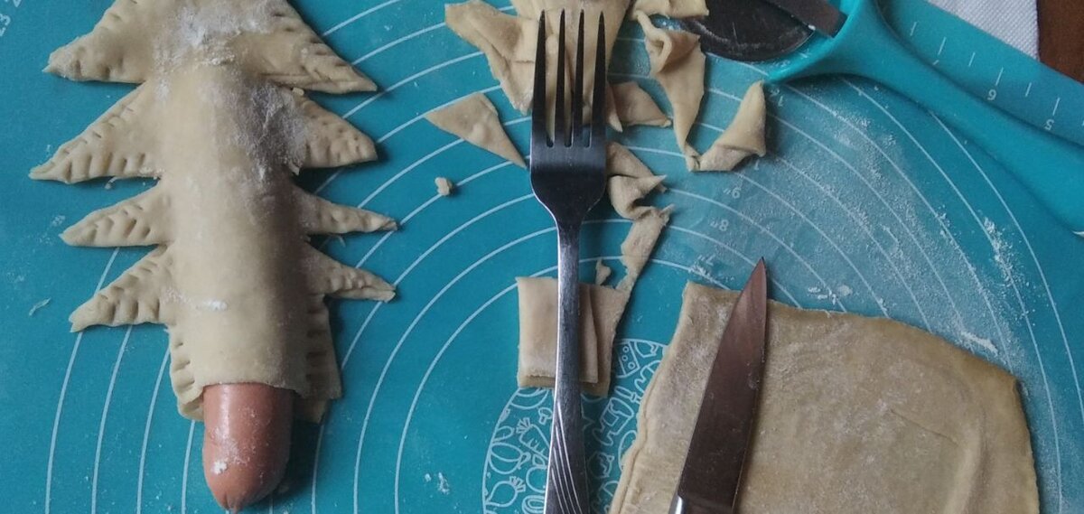 вырезали ёлочку