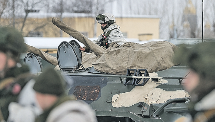 Российские военные помогали  сябрам с тактическими учениями. Фото: БелТА