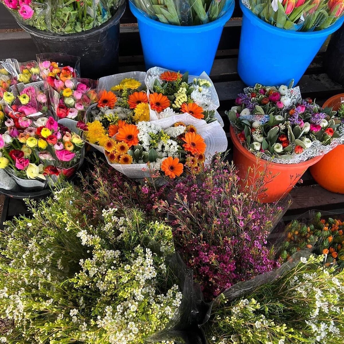 Очаровательные букеты цветов так и манят взор 🌸