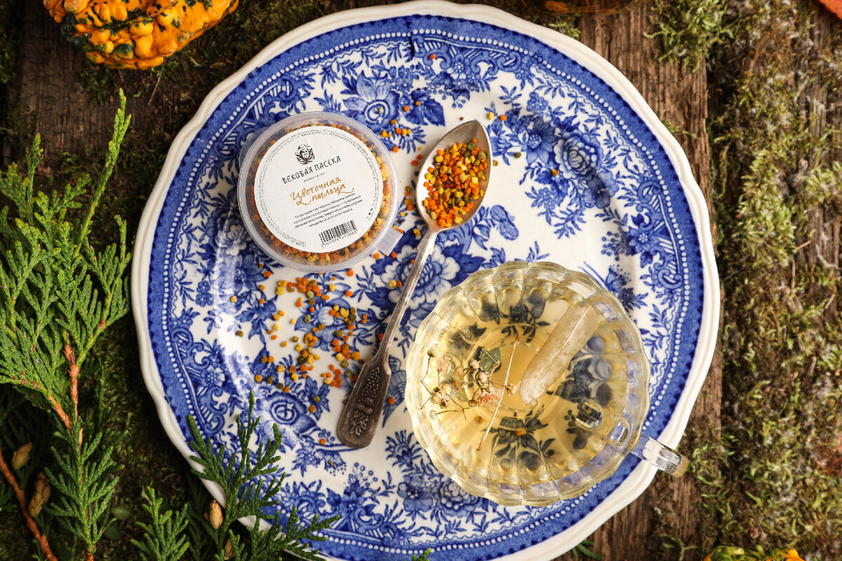 Наша цветочная пыльца не только очень яркая и вкусная, но еще и полезная, так как собрана с более 20 растений. 