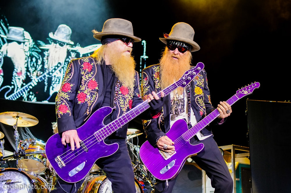 Группа zz top слушать. Группа ZZ Top. Зи-зи топ ZZ Top. Гитарист ZZ Top. ZZ Top гитары.