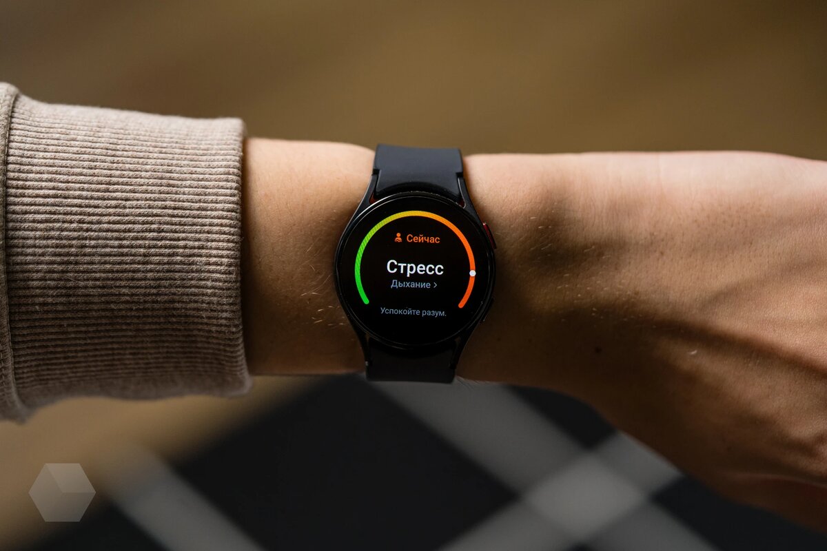 Galaxy watch не поддерживаются на телефоне. Samsung galaxy watch sm-r800. Гугл вотч 4. Часы lenovo. Samsung galaxy watch 4 голосовые команды.