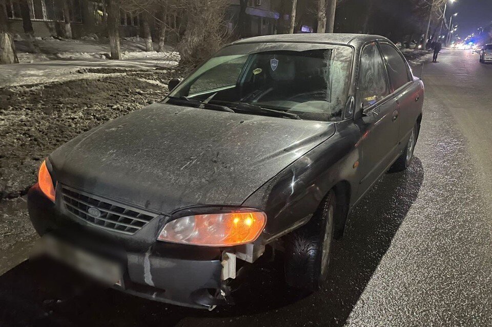     Сначала пешеход попал под колеса "Киа Спектра "  УМВД России по Оренбургской области