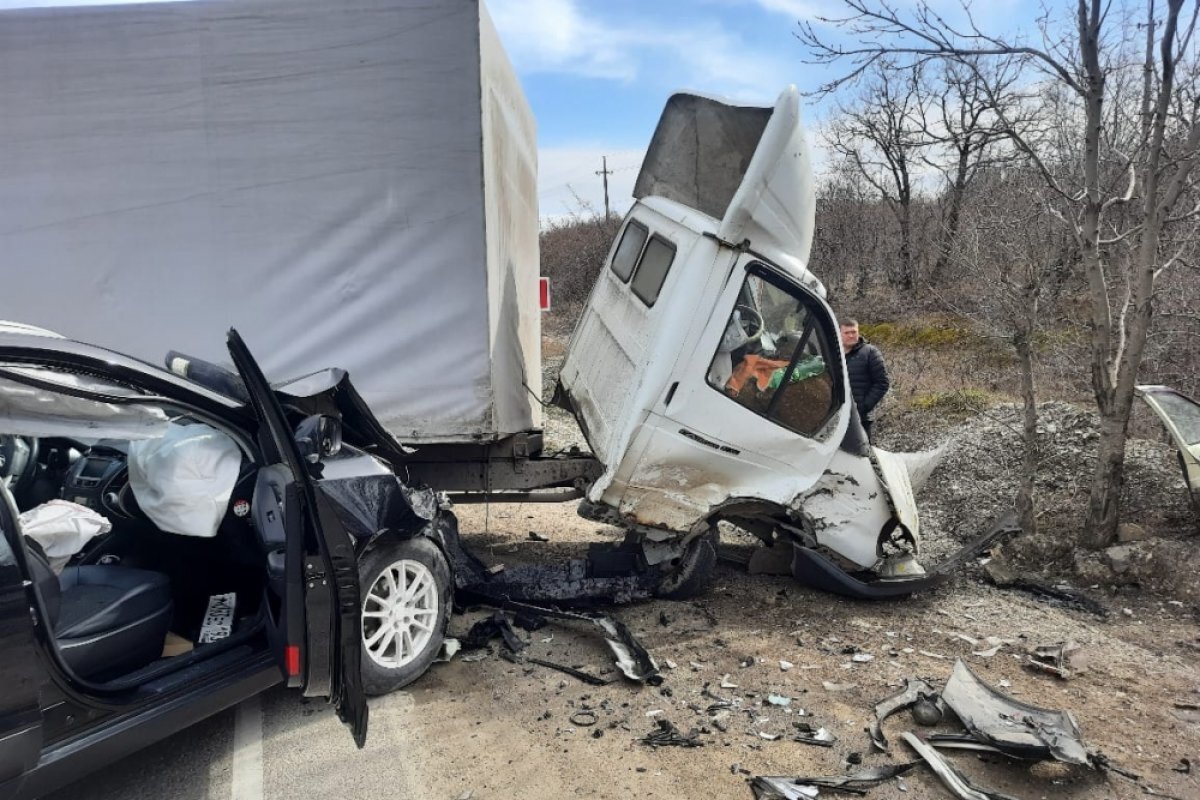    В полиции рассказали подробности жесткого ДТП под Новороссийском