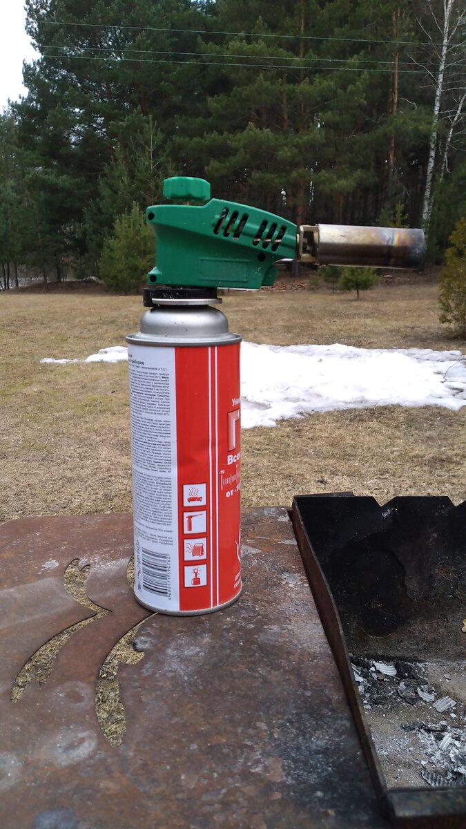 Горелка с пьезоподжигом.