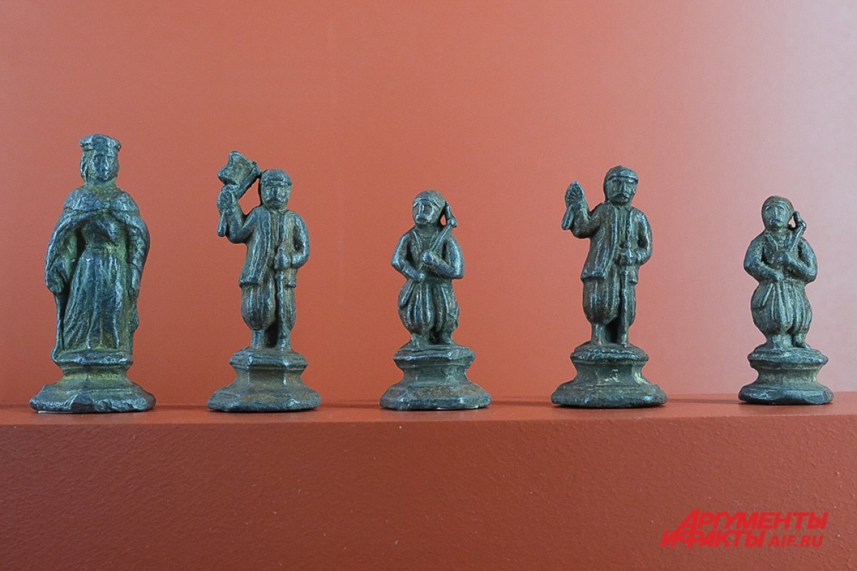    Старинные шахматы нашли при раскопках в Перми и выставили в музее