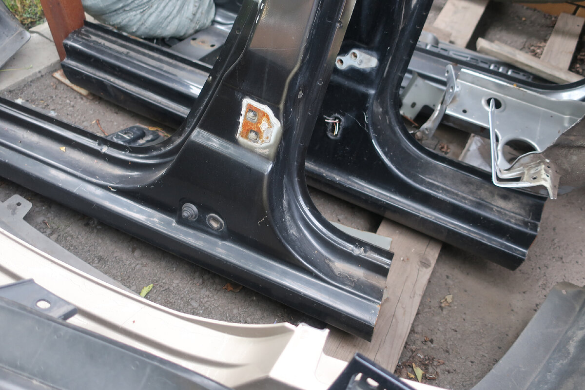 срез порога и передней стойки Рено Логан