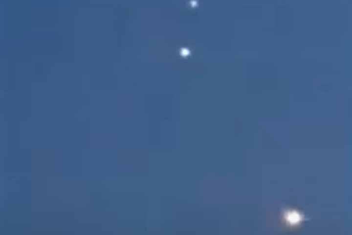 Стоп-кадр видео Lion Ring 