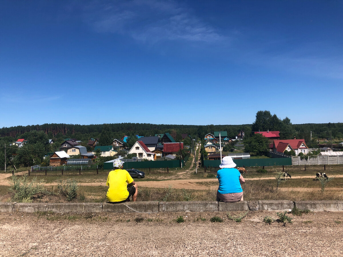 Неподалёку от нашего места был поселок (фото автора)