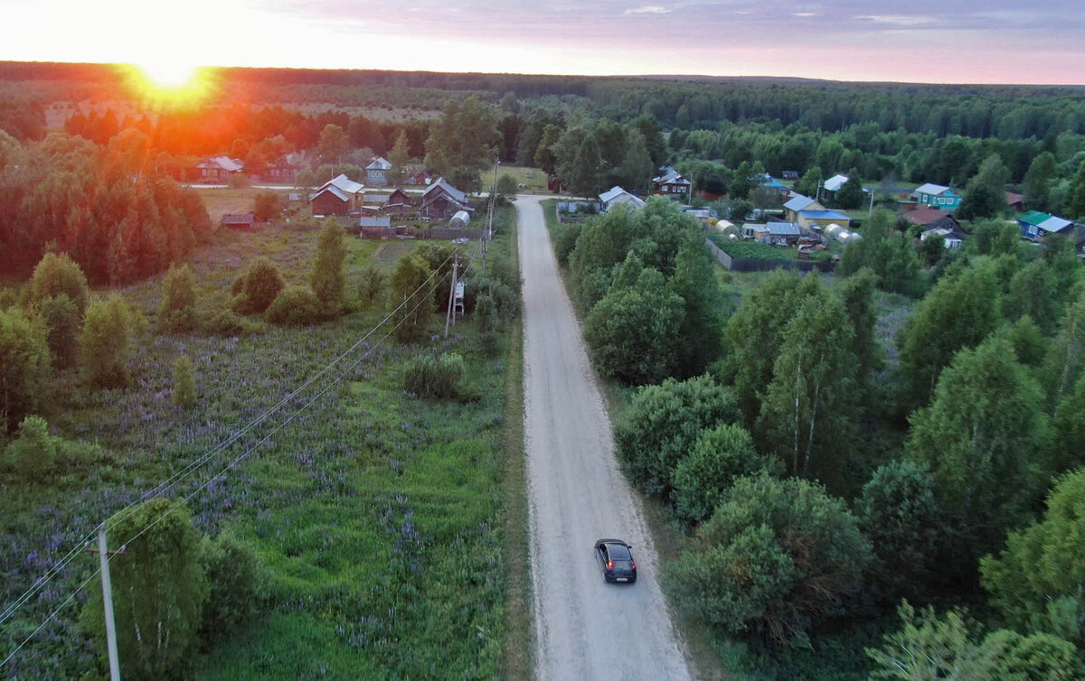 Статья -размышление о том, где больше свободы.