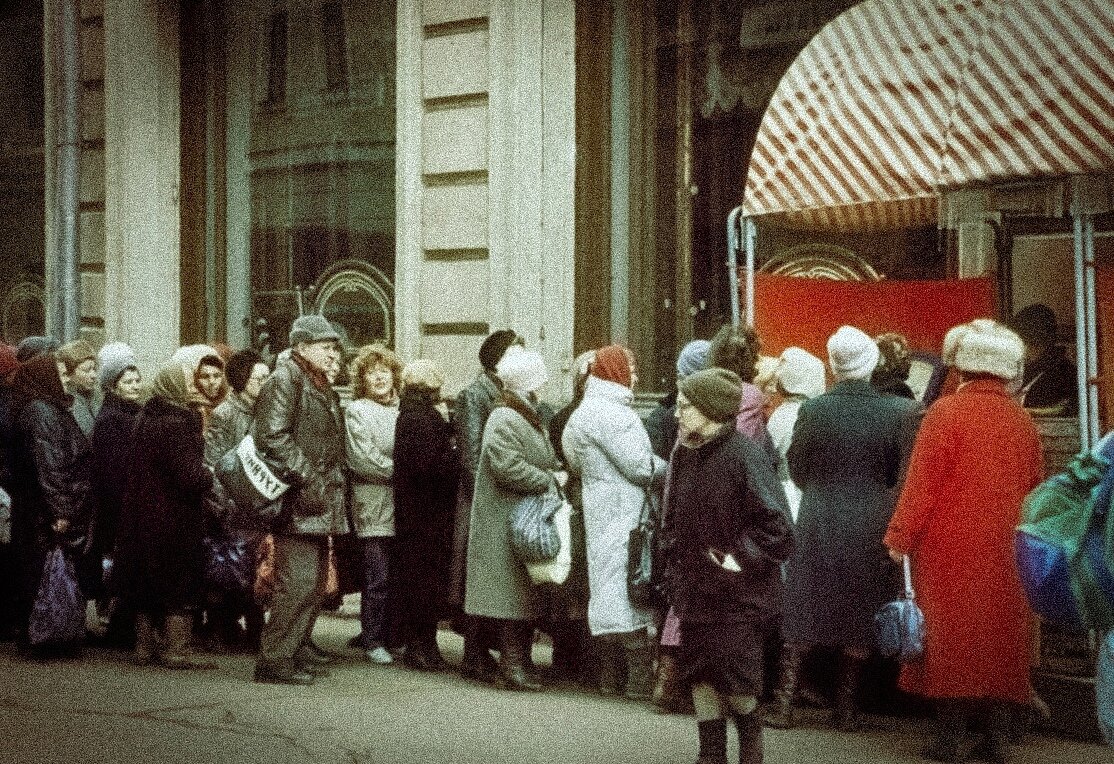 Очередь за продуктами