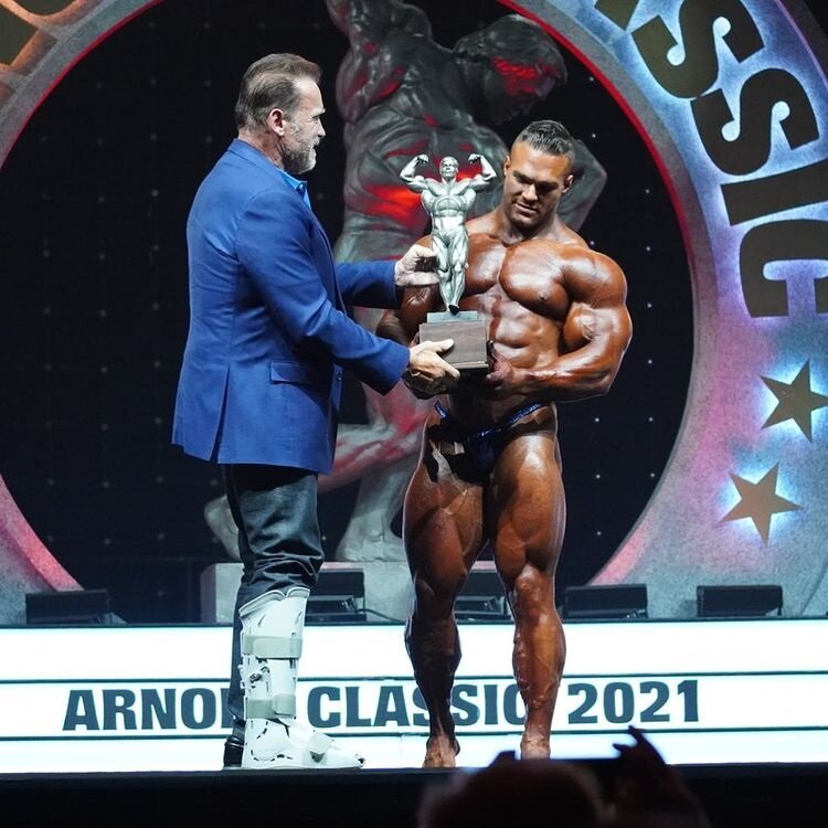 Арнольд Шварцнеггер и Ник Уолкер