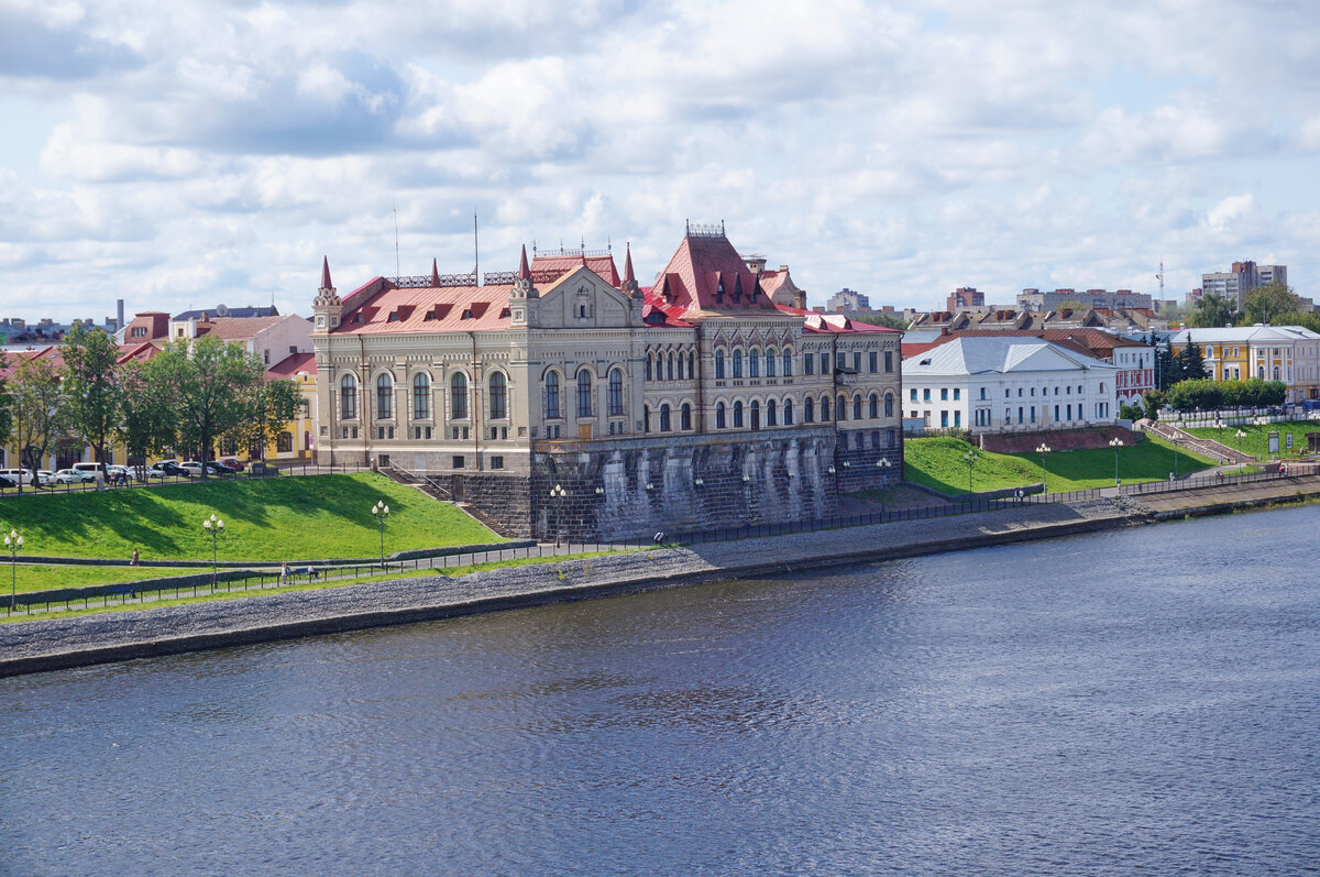 Хлебная биржа в рыбинске фото