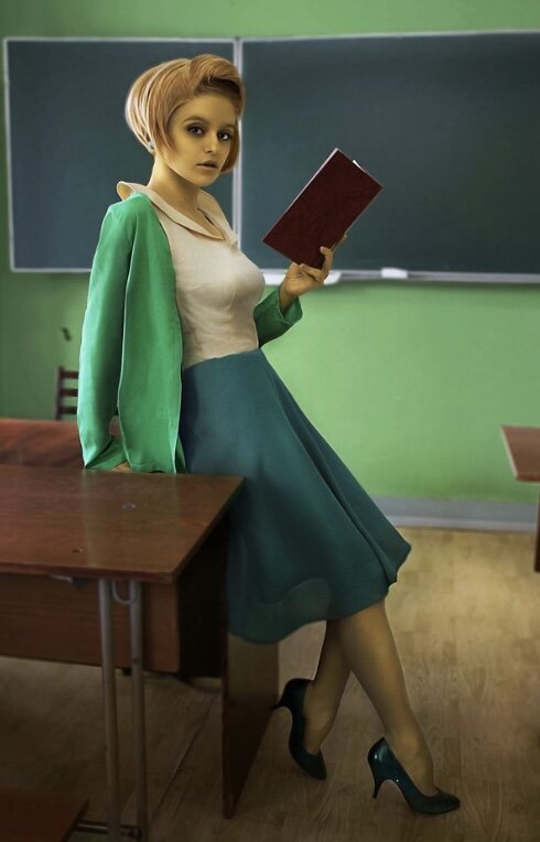 Meiko Inoe в образе Эдны Крабаппл. Источник: https://www.deviantart.com/krieitor/art/Edna-Krabappel-538986833