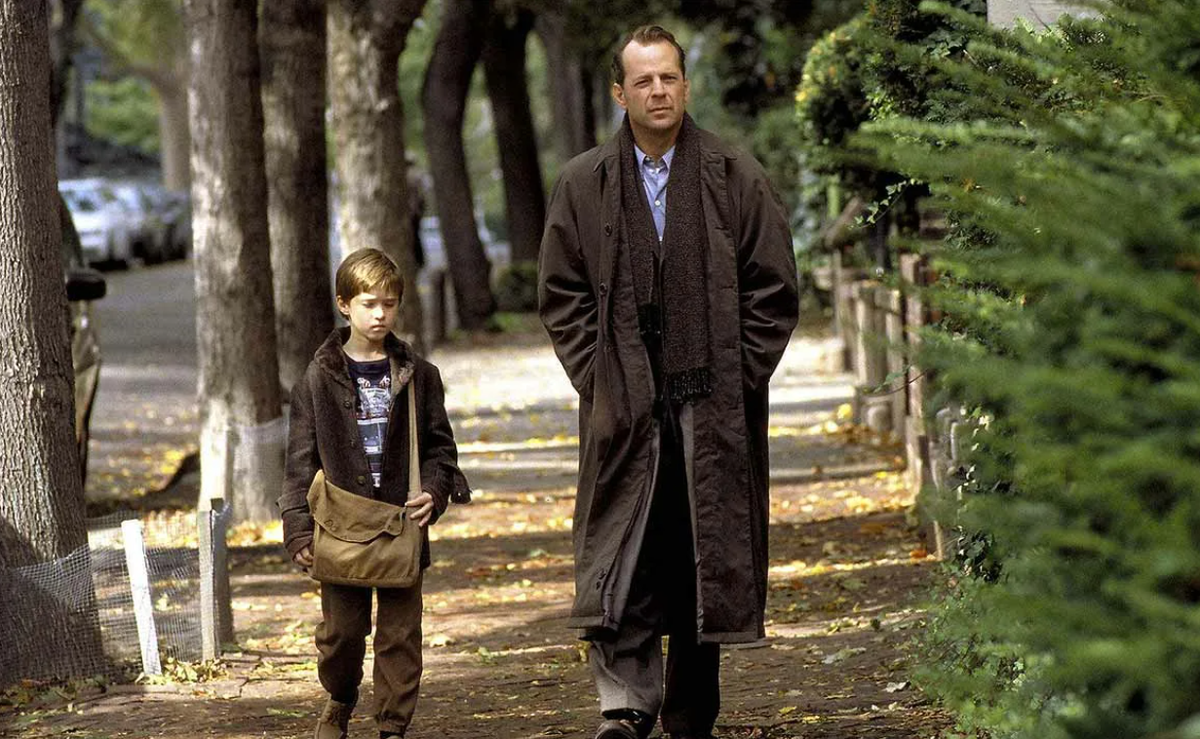 Кадр из фильма "Шестое чувство"