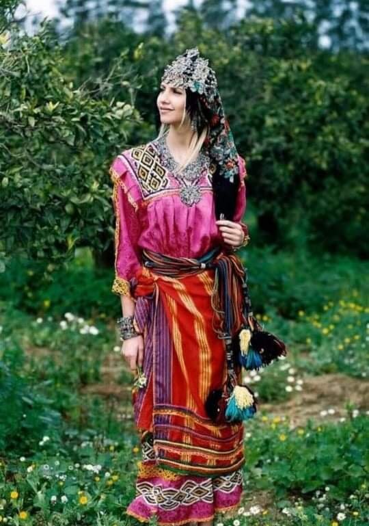 «Хзем дзири»-алжирский пояс.