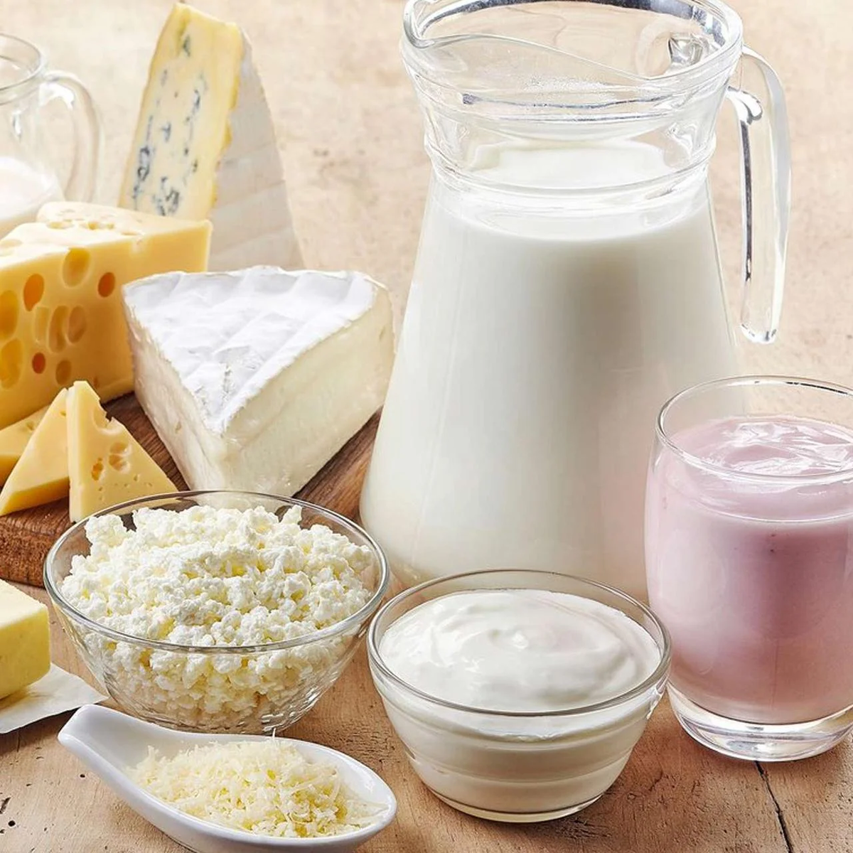 Создание молочных продуктов. Молоко и молочные продукты. Молочные изделия. Молочная продукция. Яблоко,творог,молоко.