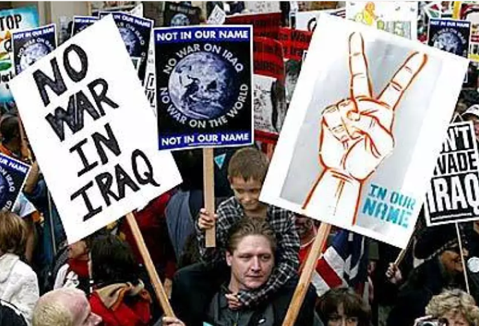 Фото с одного из таких протестов