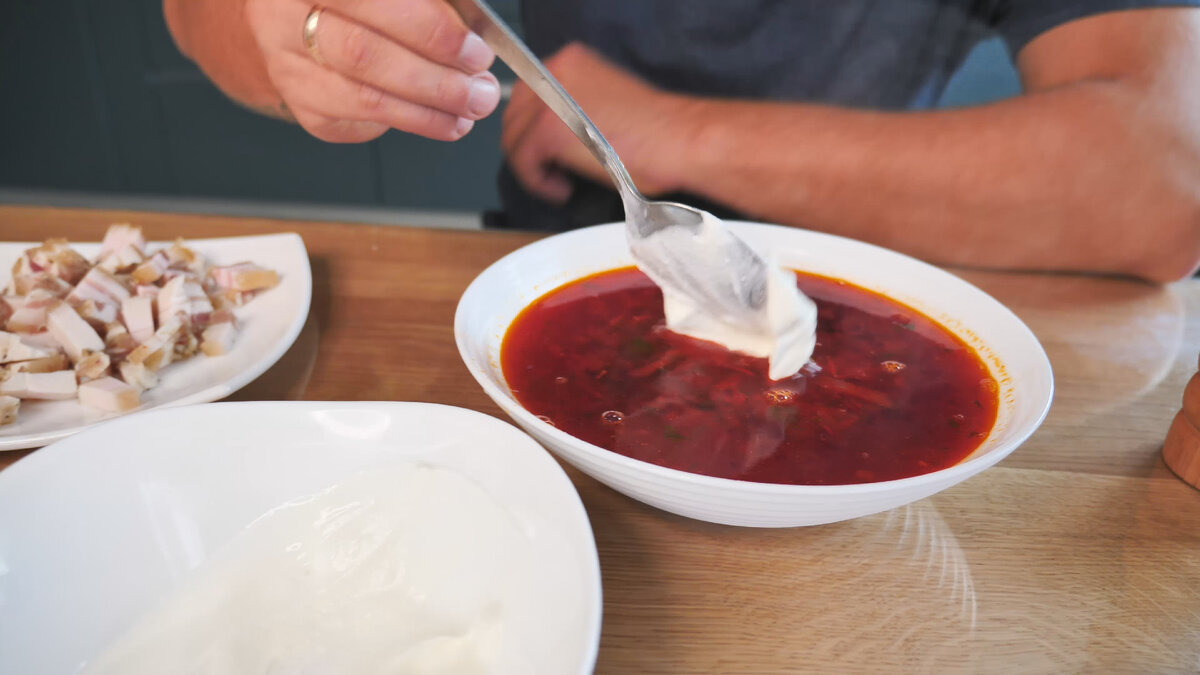 Как то у тещи попробовал борщ без мяса, очень понравился. Готовится ...