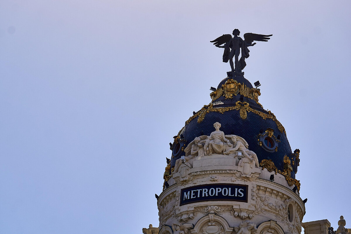 Достопримечательности Мадрида: Гран Виа (Gran Via)