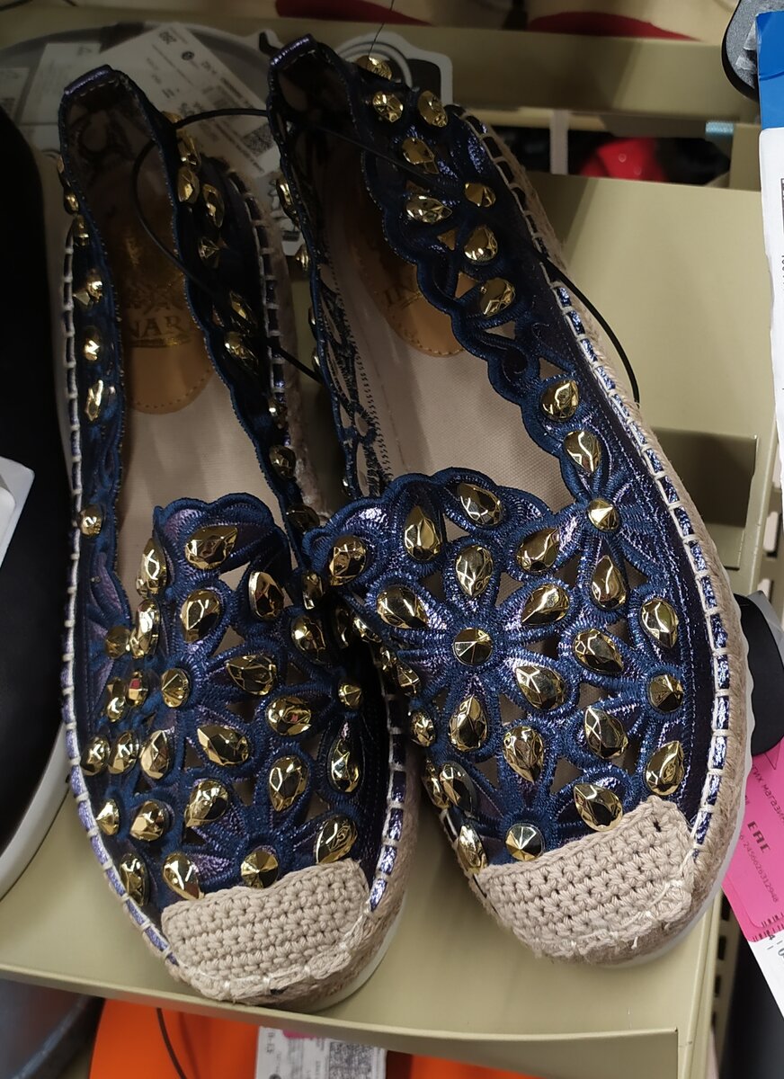 Фото автора канала Топай и лопай