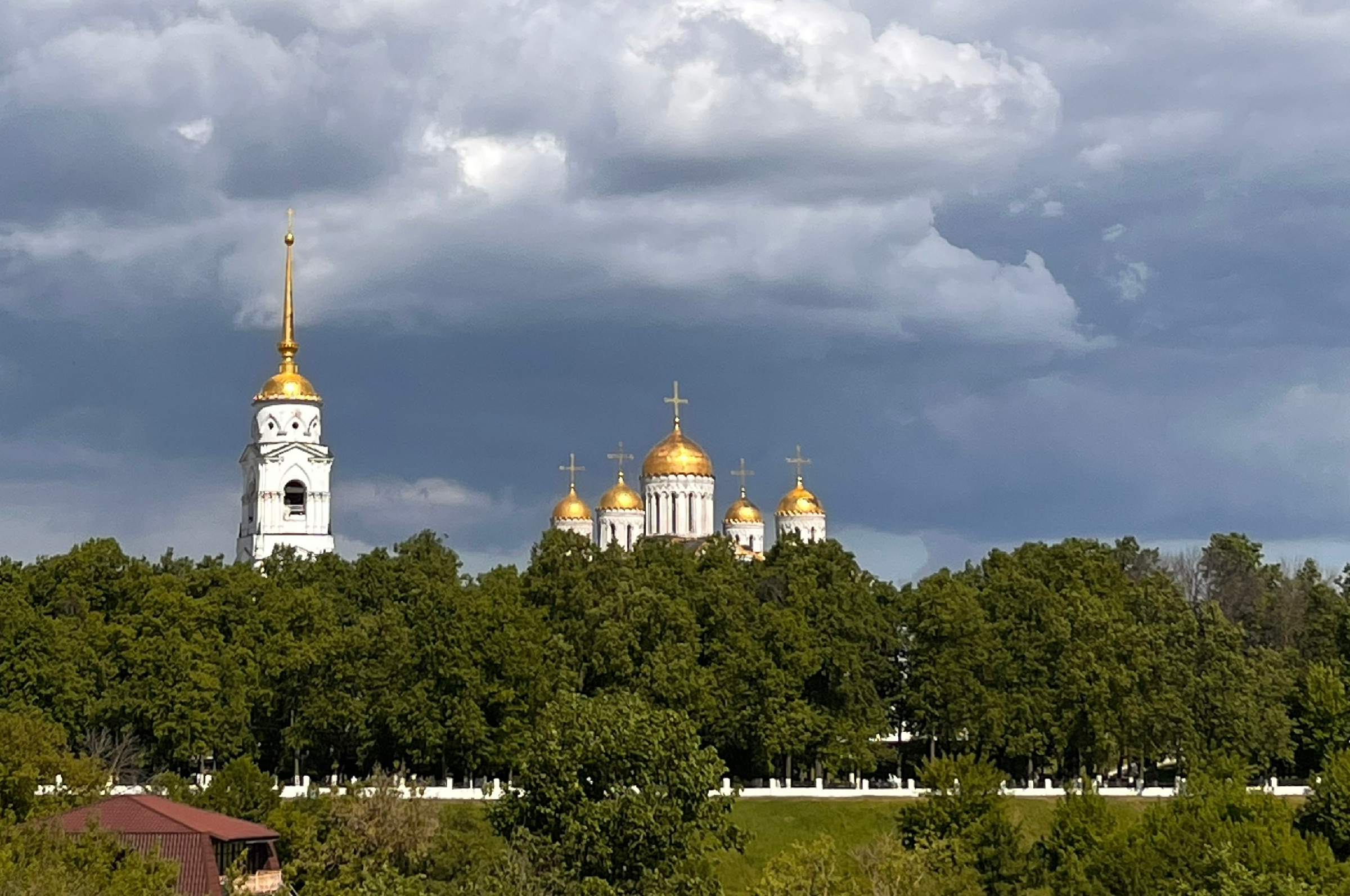 Стоит ли отправляться в путешествие по «Золотому кольцу России» и зачем это нужно0