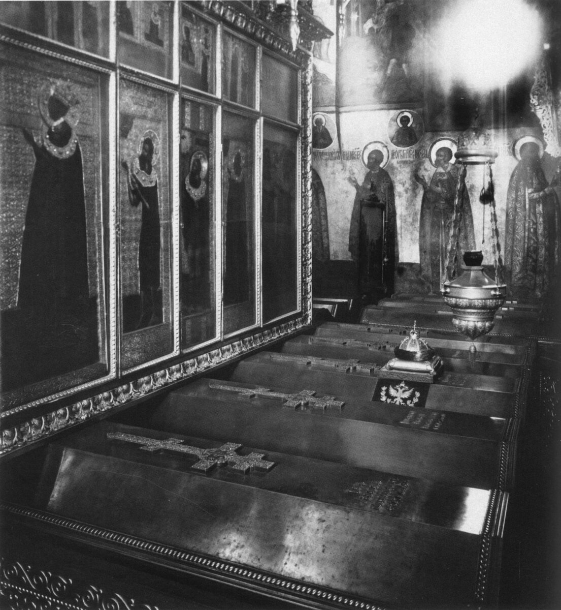 Усыпальница Архангельского собора, 1917. Источник: Wikimedia Commons