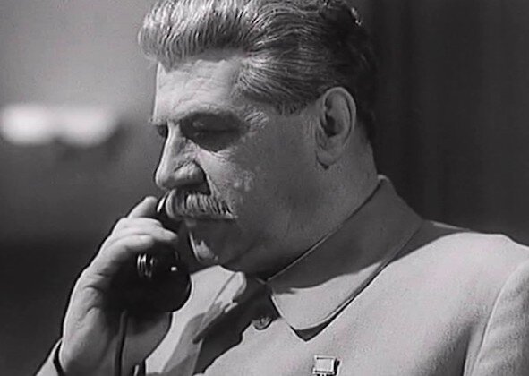 Алексей Дикий в роли Сталина