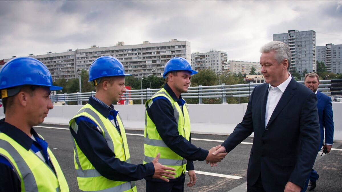    Собянин открыл новую эстакаду© РИА Новости / Евгений Самарин