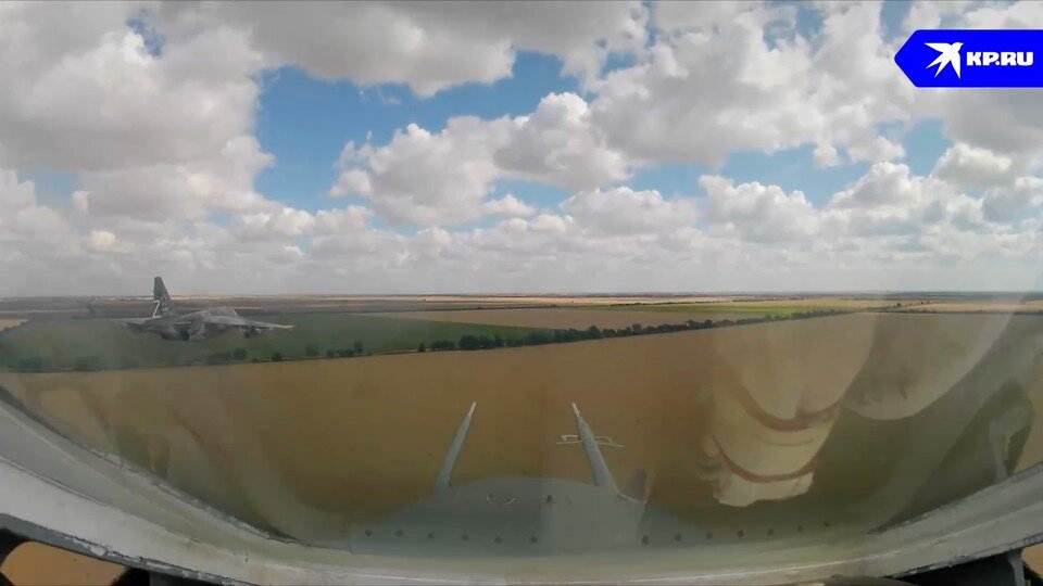     Штурмовики Су-25 ударили по позициям ВСУ на изюмско-балаклейском направлении  Кадр видео