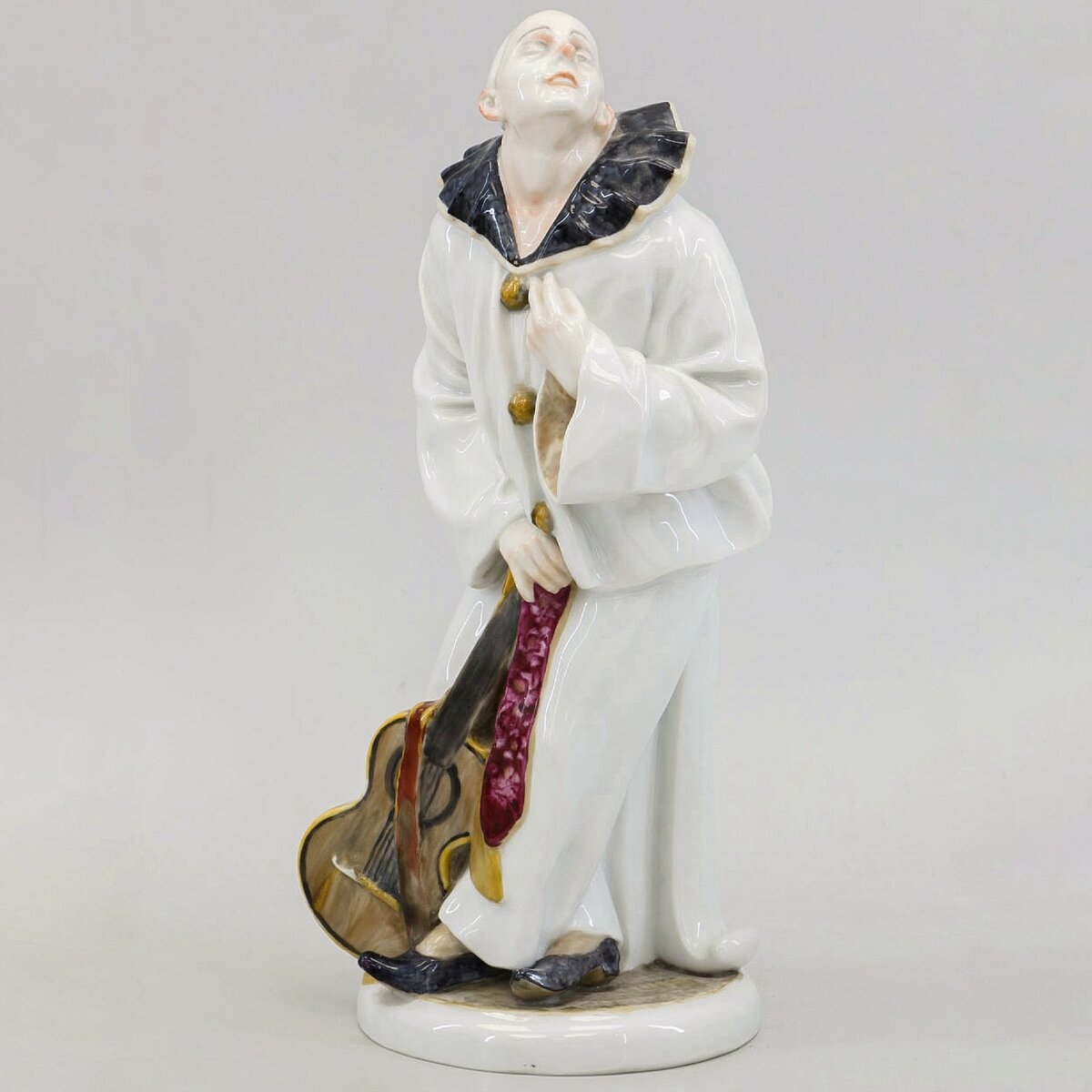 ���������� "����� � �������", Karl ENS Volkstedt, ������ �� � - �� 1919 �.,������ 34,5 ��. https://ru.bidspirit.com/