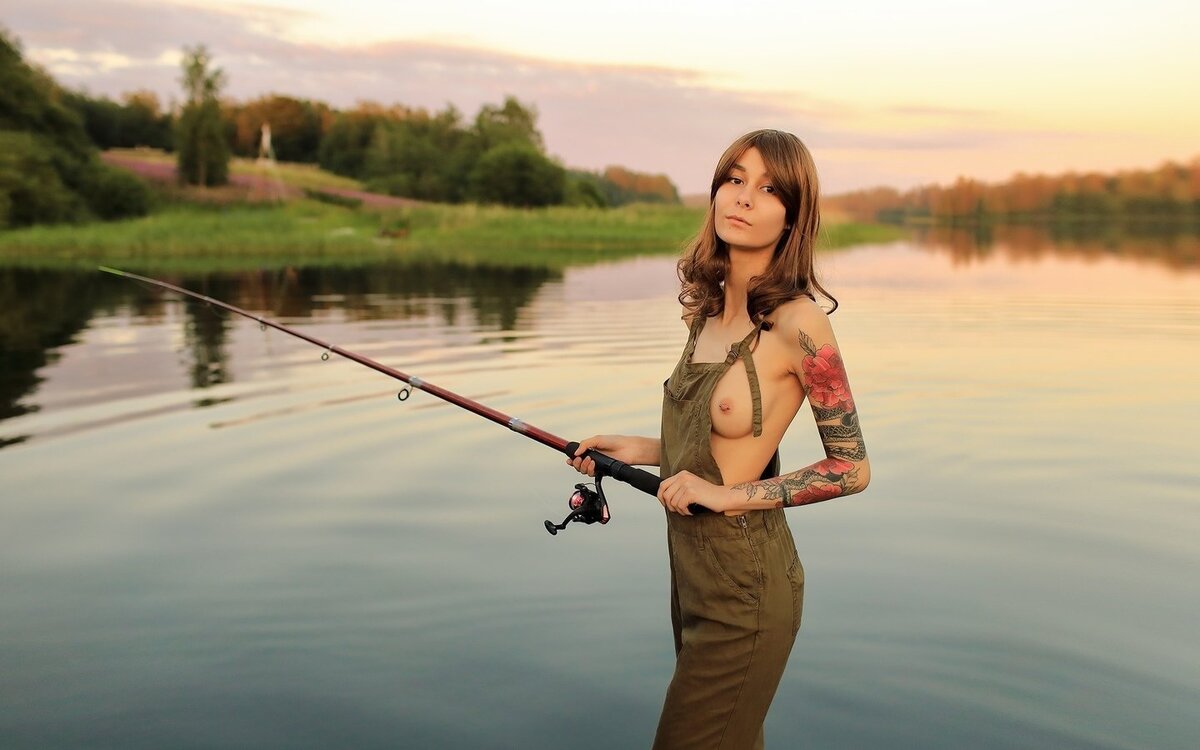 на рыбалке с голой девушкой фото 9