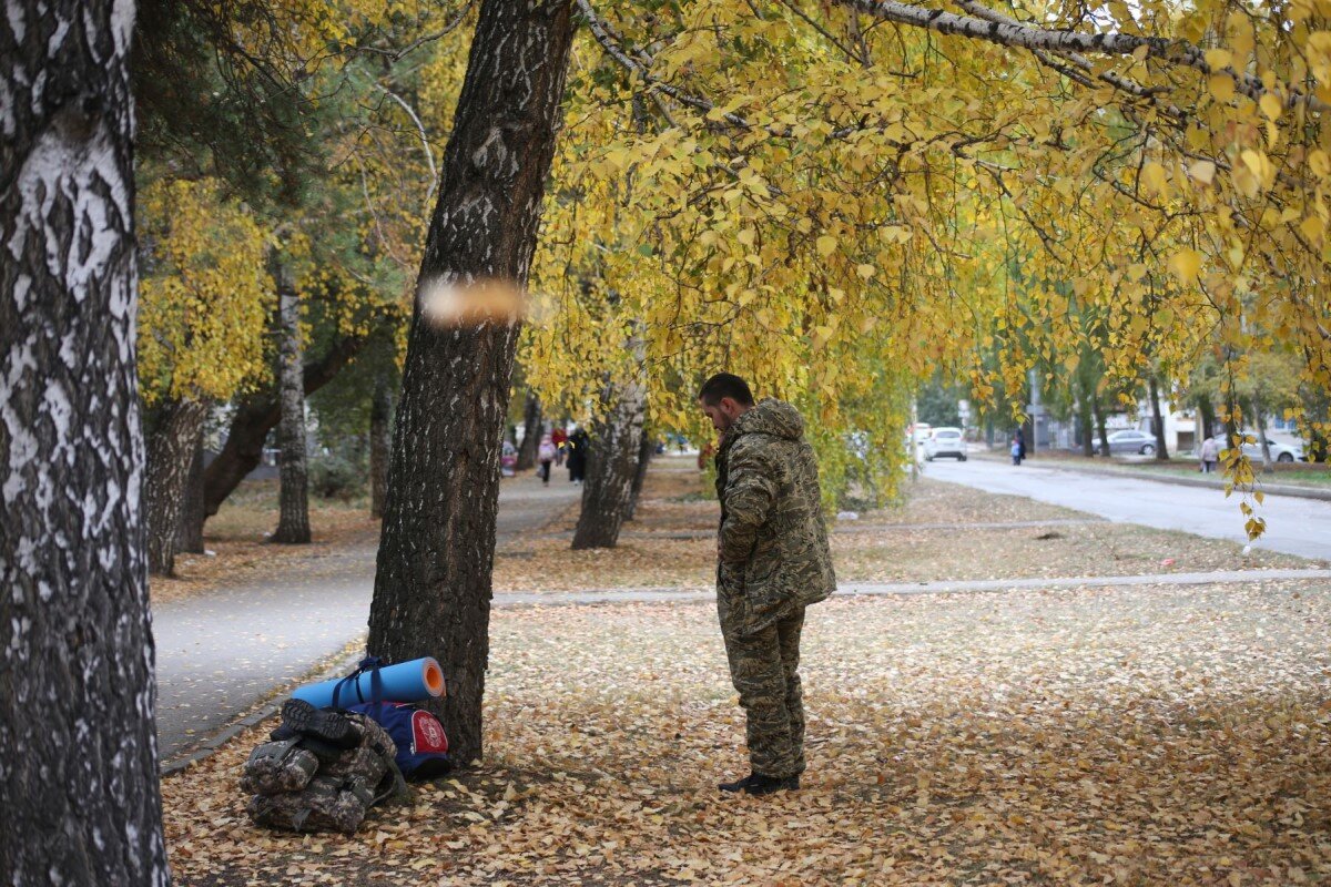 О частичной мобилизации в России было объявлено 21 сентября, уже на следующий день люди стали получать повестки.  Фото: Ольга Юшкова